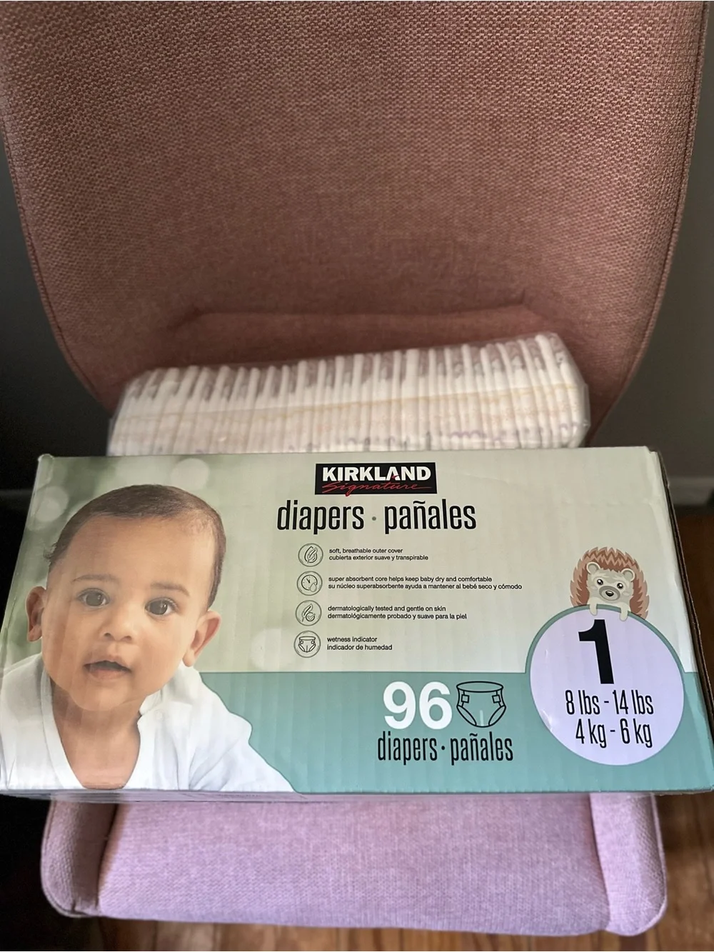 Kirkland Signature Size 1 Baby Diapers - Mint Green (144 Count)